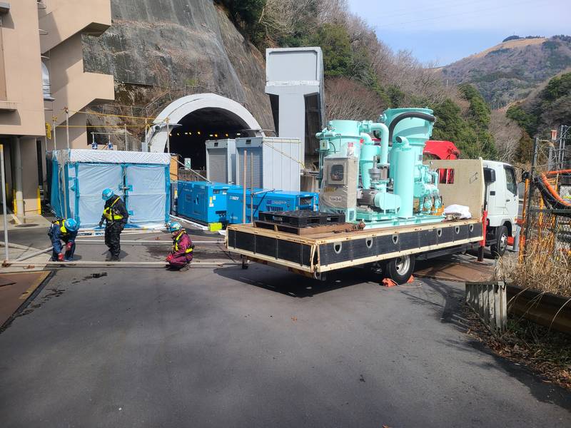 ショットブラスト機器