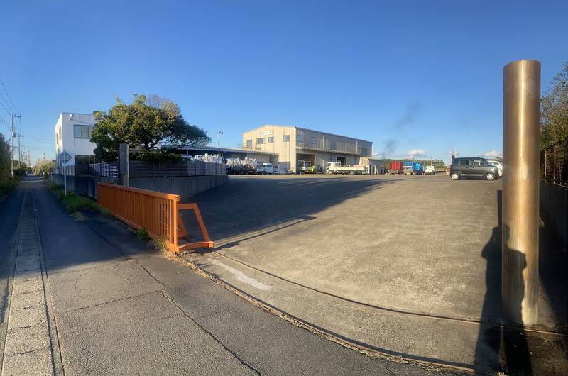 社屋全景